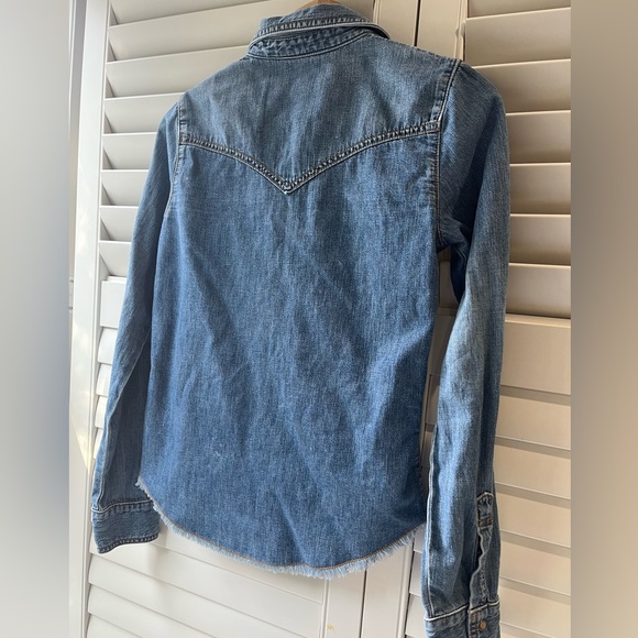 ASO Gilmore Girls - Rory Gilmore Denim Button-up Shirt - Picture 10 of 10